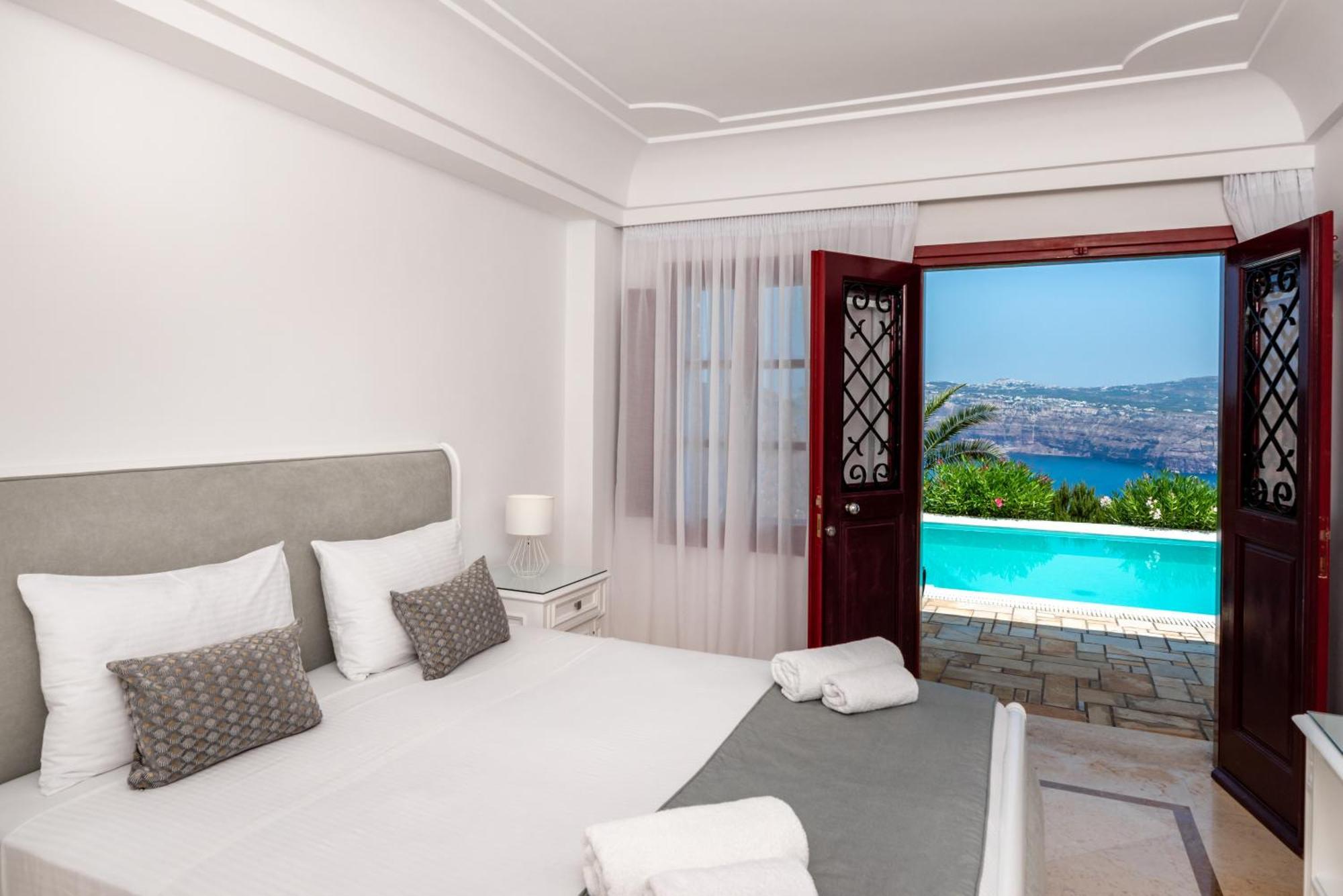 Maison Des Lys - Luxury Suites Akrotírion Esterno foto